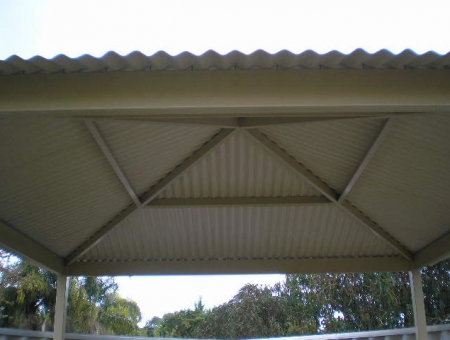 Pyramid-patio-(2)